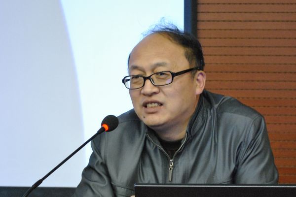 刘瑞军教授进行说课培训 刘瑞军教授进行说课培训