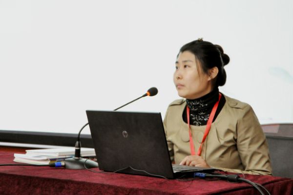 7孟德娜老师作题为“思想道德修养与法律基础”的说课 7孟德娜老师作题为“思想道德修养与法律基础”的说课