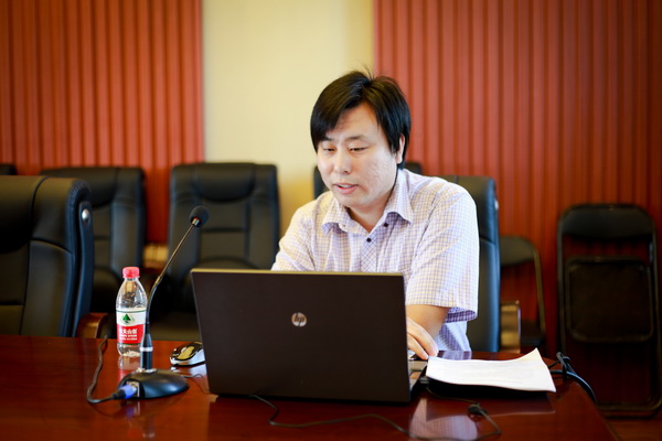 2010年度省社会科学规划基金项目主持人陈强作结题汇报